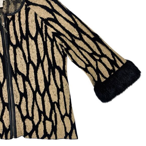 Chico's Jacket Womens 1 Beige Black Vintage Faux Fur Trimmed Zipper Chic Sweater - Picture 5 of 16